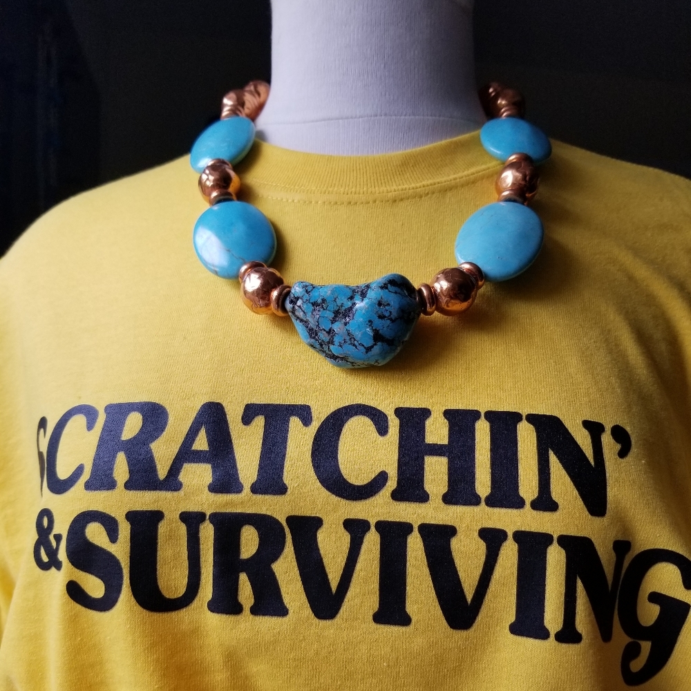Howlite, Vintage Copper-tone beaded necklace